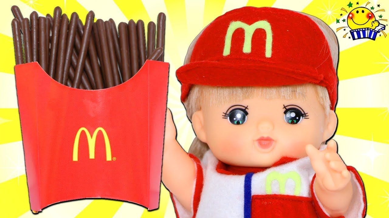 【マクドナルドのポテトがチョコレート!?】みきちゃんまきちゃんとハッピーセットでサプライズしよう♪