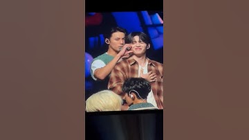 Scoups & his fav❤SVT RIGHT HERE IN ROSEMONT #세븐틴 #seventeen #scoups #mingyu #kpopband#SVT_RIGHT_HERE