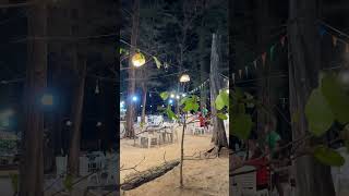 Особый вайб на плаже Най Харн в кафе Mama Seafood
