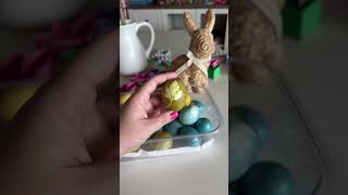 Natural dyed eggs are perfect #eggdecorating #cottagecore #eastersunday #easter #eastereggs
