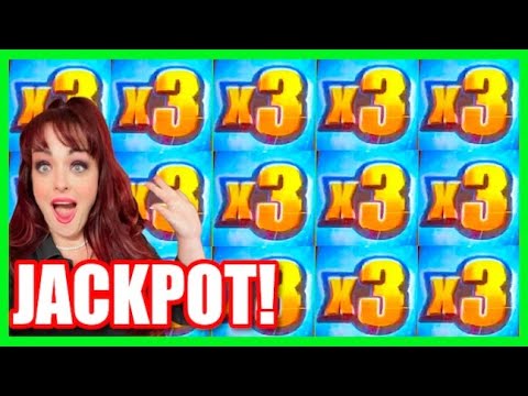 Play Immortal Romance 2 At Luxury Casino!