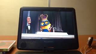Opening to Minions 2015 DVD Resimi