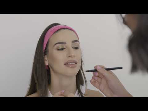 Βίντεο: Πώς να προσαρμόσετε το πρόσωπό σας σε ένα πρότυπο