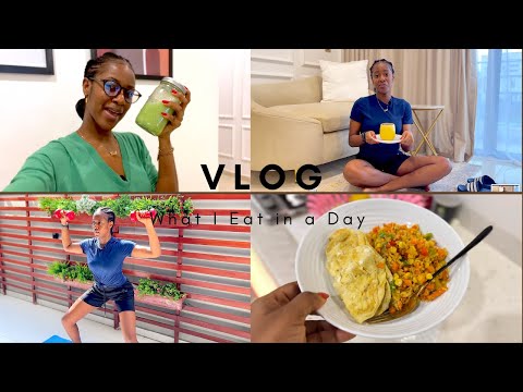 WHAT I EAT & DO in a Day On a Detox Cleanse (Breakfast, Lunch, Dinner & Snack + Exercise Routine