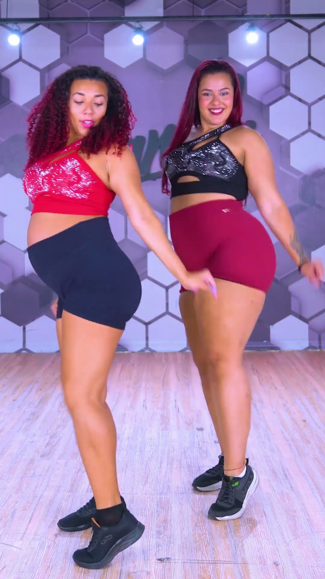 É Bom - Ludmilla - Dan-Sa / Daniel Saboya (Coreografia) #shorts