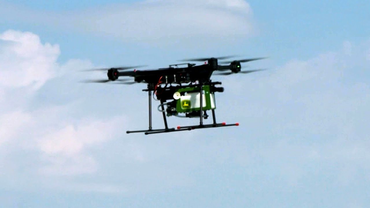 Autonomous drone sprayer Future John Deere - YouTube