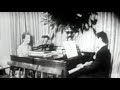 Capture de la vidéo Person To Person, Hosted By Edward Murrow - Leonard & Felicia Montealegre Bernstein (1955)