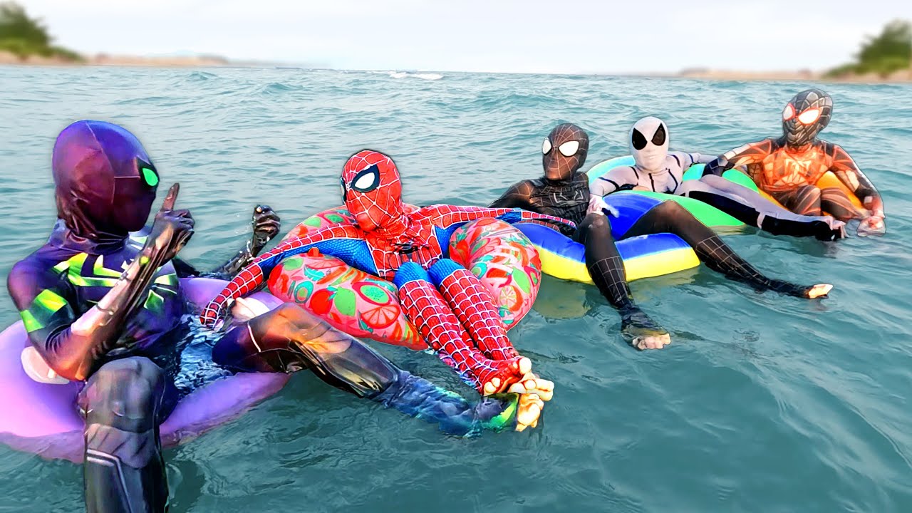 Spider Man Party On The Beach  PRO 5 SUPERHERO BATTLE CAMP