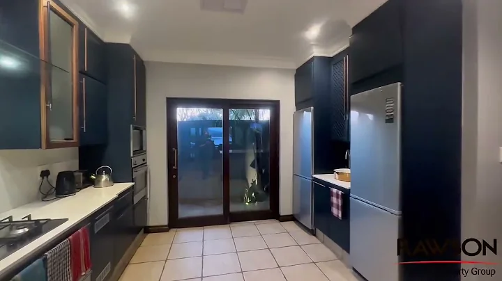 Stunning 5 bedroom, 3 bathroom house in Pecanwood estate