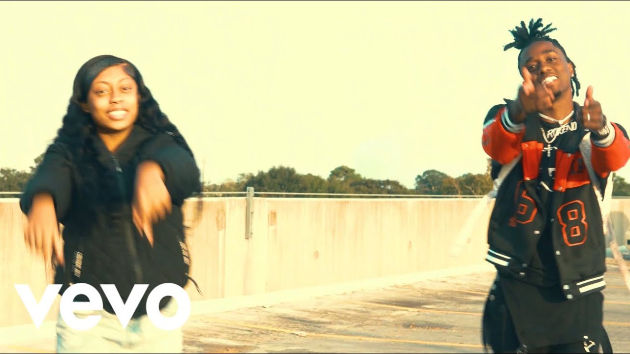 Watch Roxeno - BIG BACK! (Official Music Video) on YouTube Watch Roxeno - BIG BACK! (Official Music Video) on YouTube