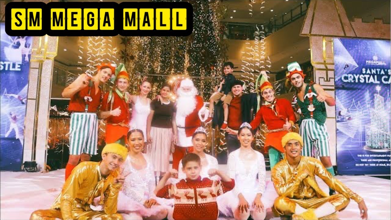 Sm mega mall in mandalyuong in Manila Philippine shopping time and injoying international circus