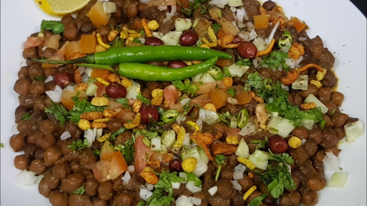 Healthy |Kala Chana Masala Chat |cook with Azmat - YouTube