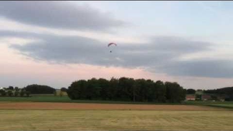 Hacker para-rc Arcus and Bullix trike