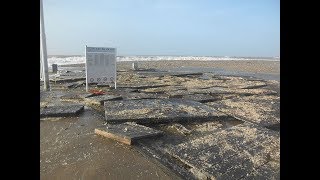 La plage du Havre Ravagée par la tempête Eleanor