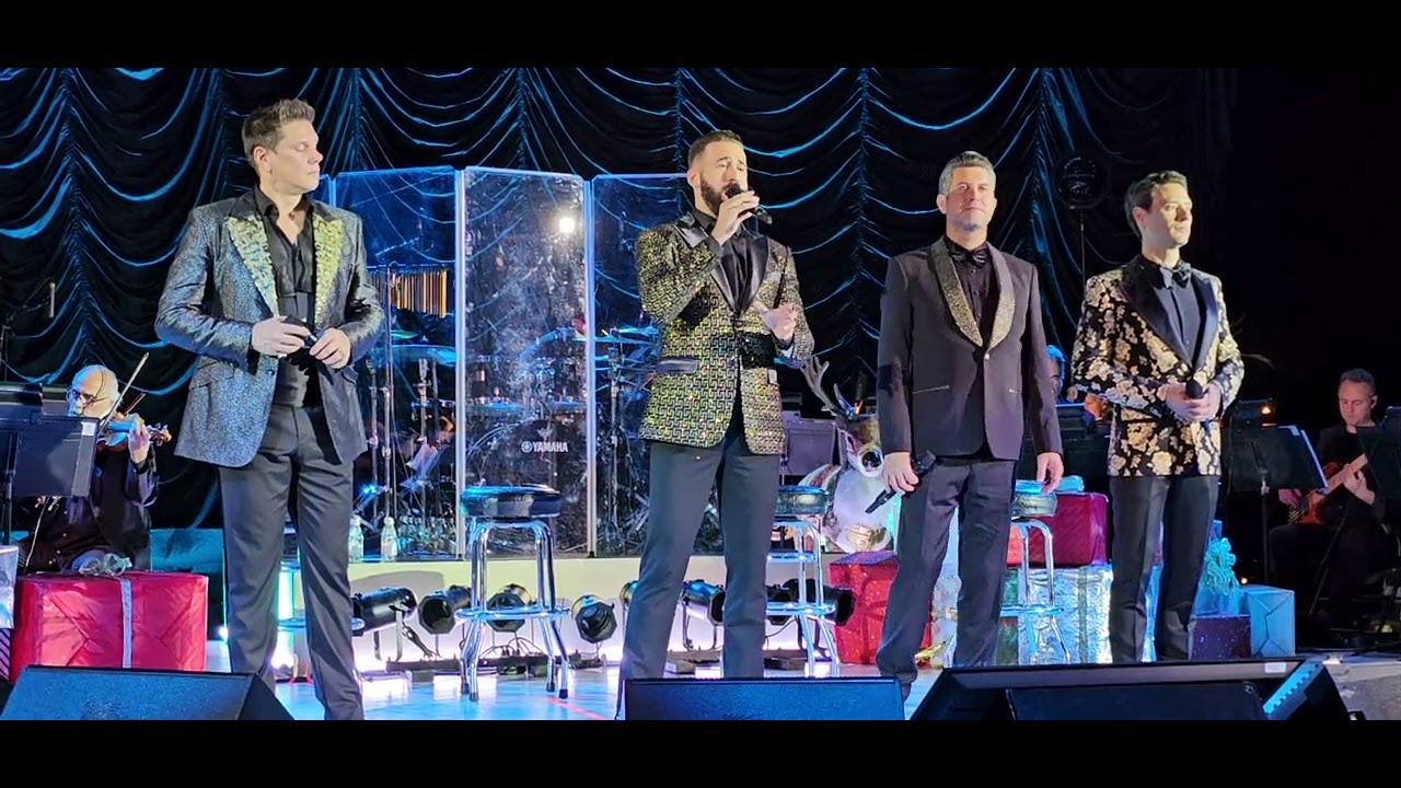 Il Divo Ave Maria (Live at Westbury, NY) YouTube