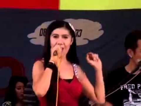 Norma Silvia Dangdut Koplo Goyang Dumang   Nikah Siri   Live Terbaru 2015