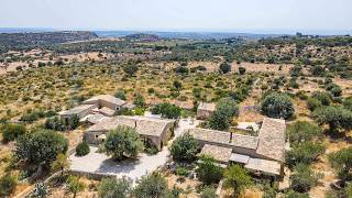 Dimora Scoglio D’Oro | HSH 637 | Luxury Estate with Swimming Pool and Land in the Noto Countryside