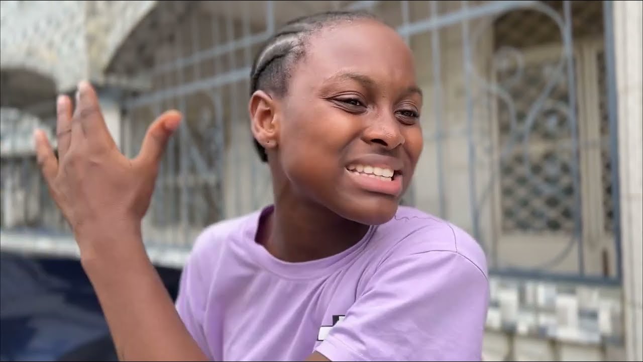 Gloria et La Villageoise de Luxe Épisode07