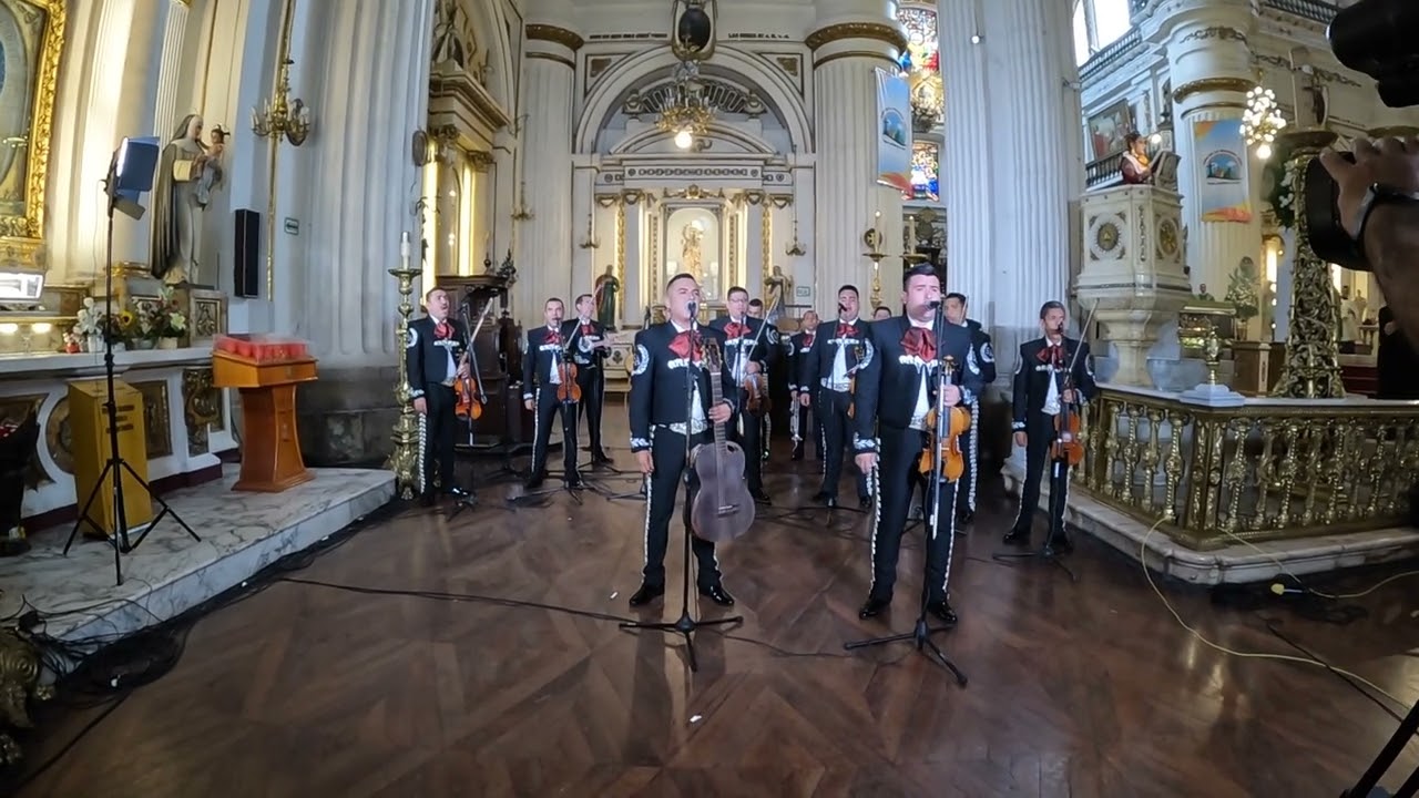 Misa en la Catedral de Guadalajara, Cantada con excelente voces del Mariachi Sol de America