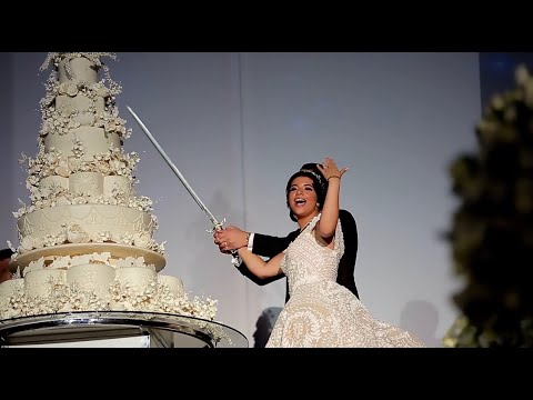 this-black-&-white-wedding-had-four-singers-performing-live-!