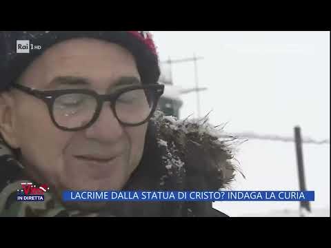 Lacrime dalla statua di Cristo? Indaga la Curia - La vita in diretta 15/12/2022