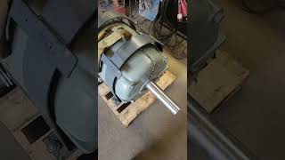 Testing a motor. www.goding.com