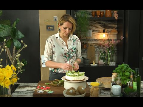 gâteau-d’anniversaire-façon-sofie-dumont-:-cheesecake-au-kiwi-avec-une-croûte-sablée-au-pécan