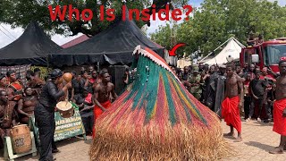 Voodoo gods Perform Enchantments at Manhyia Palace | Asantehemaa Final Funeral Rites