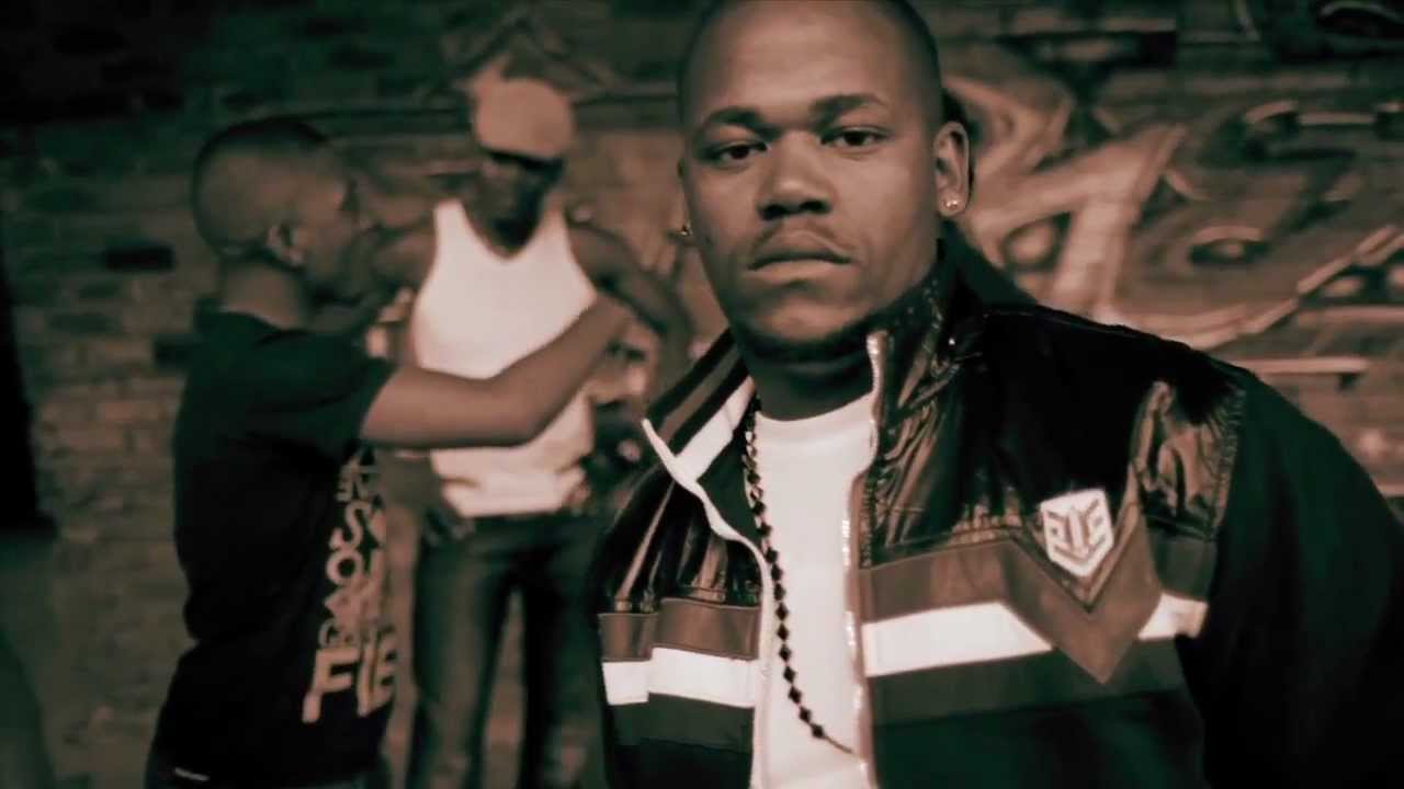 'Howza' -  "Hustler" (Remix) ft. 'Kabelo', 'DJ Cleo', 'Omen' & 'Pro'