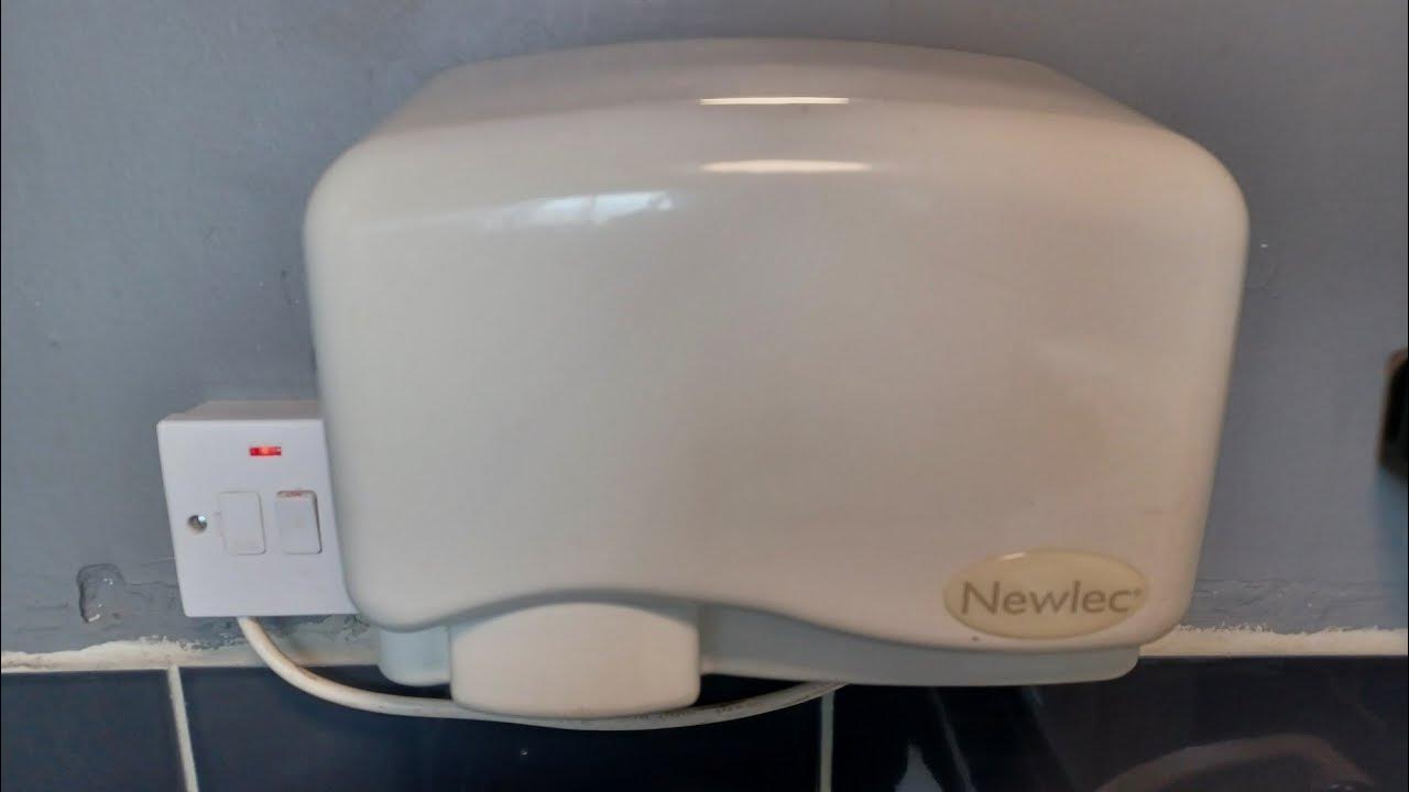 Newlec hand dryer, Cafe Thrive 🚻🚼, Southampton (Retake) YouTube