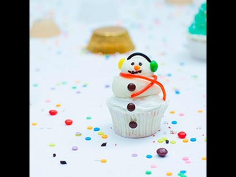 Dolci Di Natale Youtube.Cupcake Ad Albero Di Natale Videoricette Di Dolci Di Natale Per Bambini Youtube