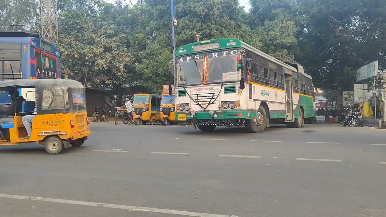  గుంటూరు బస్ స్టాండ్ నుంచి బయలుదేరుతున్న APSRTC బస్సులు 🚍 | Guntur