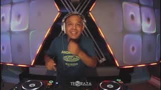 Manybeat • Caracas Way (LIVE)