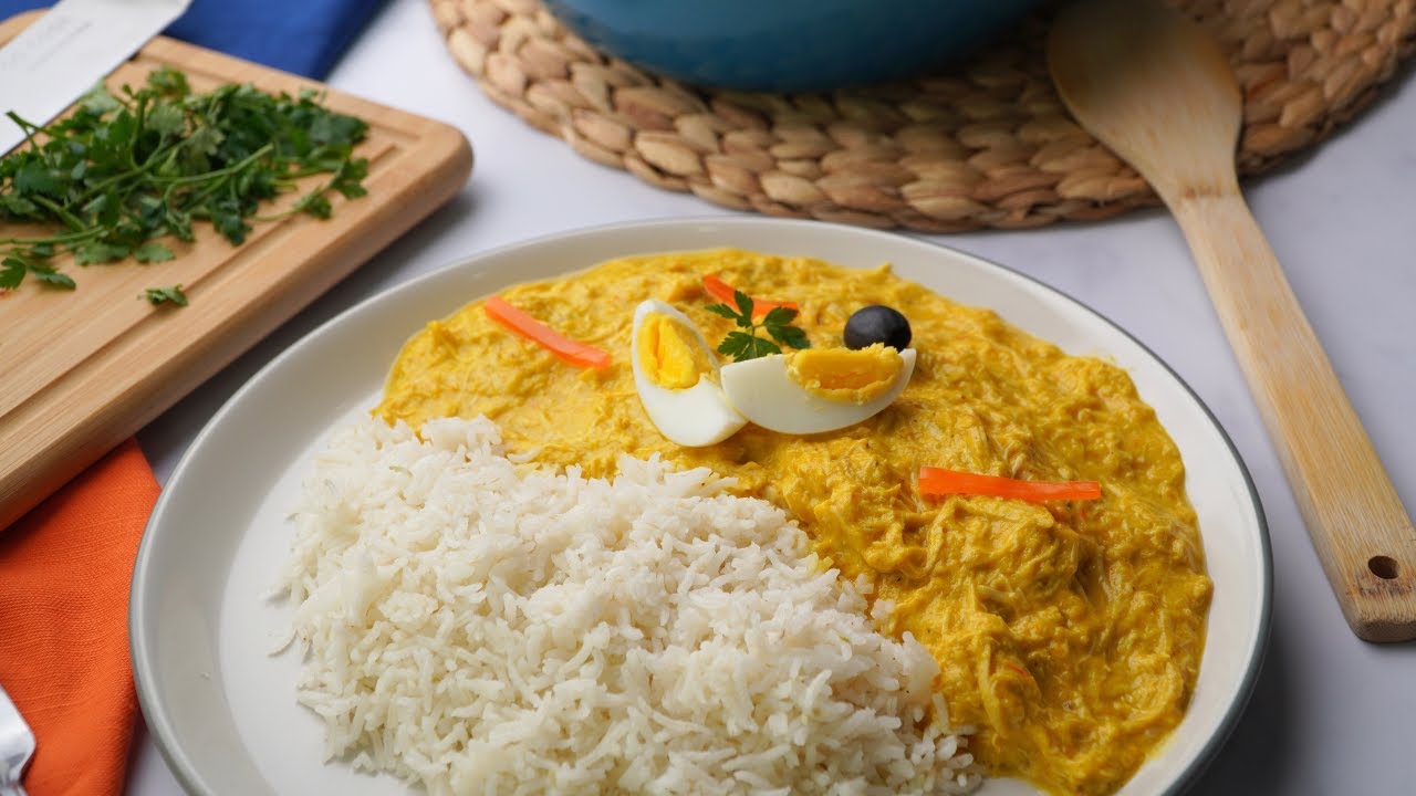 AJÍ DE GALLINA PERUANO | ¡Receta Fácil y Rápida!