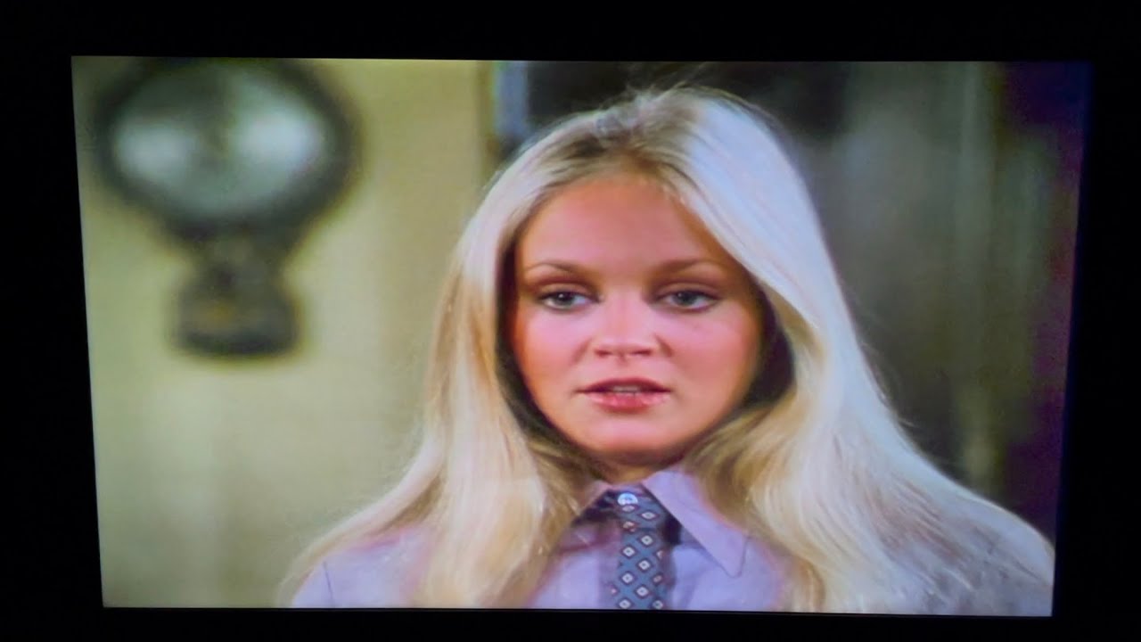 Dallas: Lucy blackmails J.R.