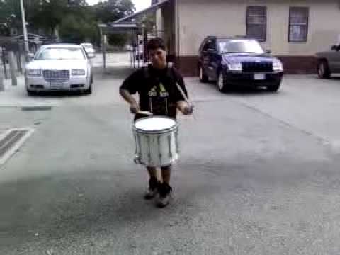 Chopping It Up auf YouTube ansehen Chopping It Up auf YouTube ansehen