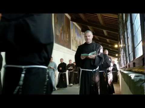 Video: La Verna Sanctuary thiab Pilgrimage Site hauv Tuscany