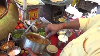 Chole Kulche for Rs 20 | Cheapest Chole Kulche in Delhi | Street Food Delhi