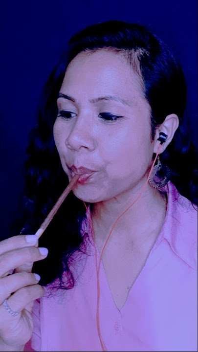 Asmr eating Choki Stix 😋 #shorts #asmr #mukbang #viral