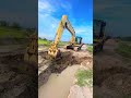 ☠. #heavymachinery #civilengineering #excavatorlife #sumitomo #constructiondaily #earthmovers
