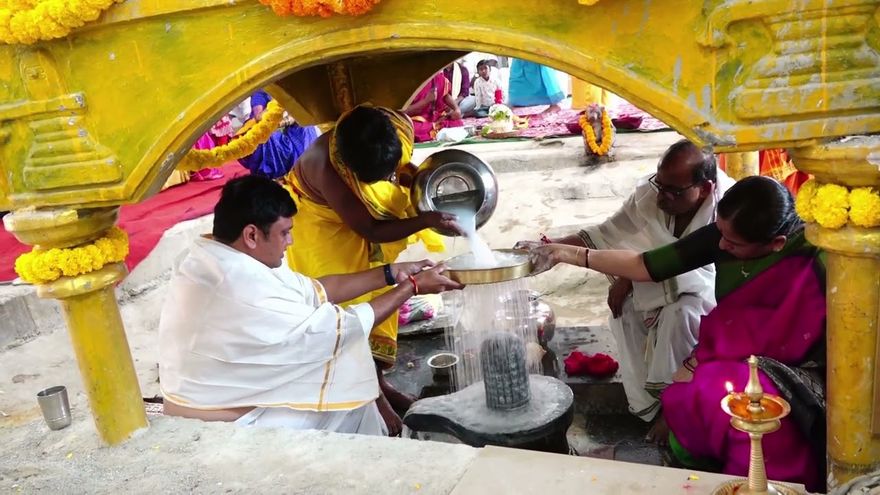 Sri Sri Sri Mahayogini Manikeshwari Matha MANASA MAHA MANDIRAM 1