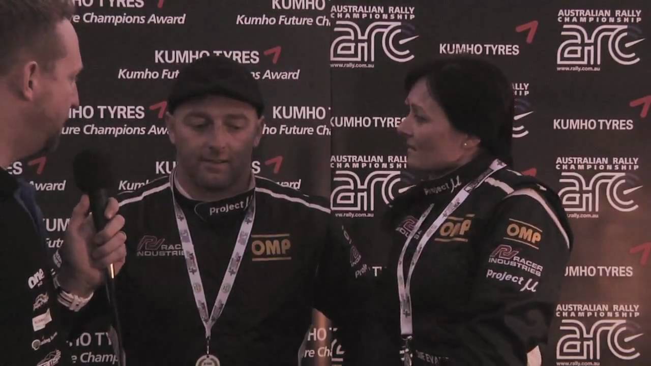 Simon and Sue Evans - 2010 Scouts Rally SA - YouTube