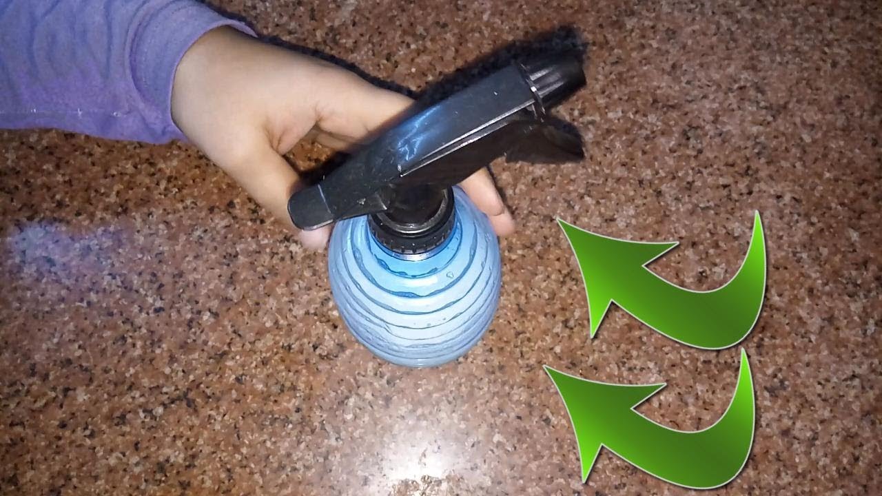 اسبراي حامي من حرارة المكواة للشعر بمكونات طبيعية اعمليه بنفسك في البيت