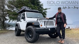 Solo Woman Has Built a DIY Cozy Tiny Home In Her Jeep Wrangler And Enjoying Life In The Mountains