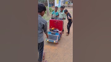 Up dance 🕺 🤣😂😅 #dj #4k_mini_dj #smalldjtruck #virelshorts #trendingshorts #shortsvideo