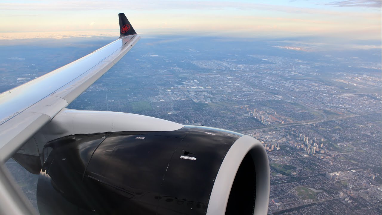 Air Canada Airbus A220-300 Early Morning Takeoff from Toronto Pearson | YYZ-YUL