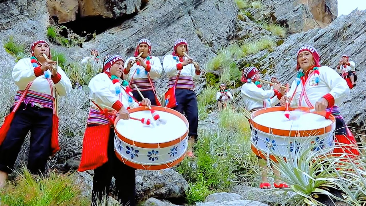 Grupo de Arte 14 de Setiembre - Moho ▶ Tema: Carnavalitos Moheños | Autor: Danzas Costumbristas