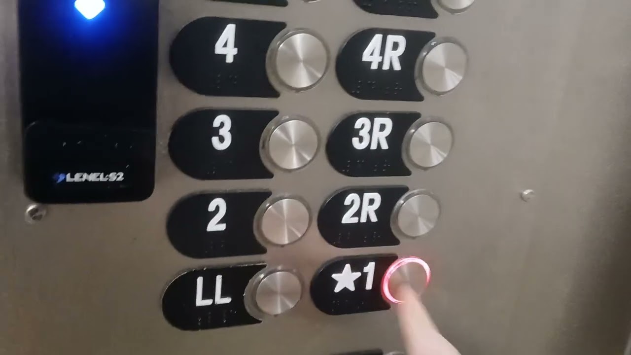 Risky Ride! Staff-Only Otis Traction U Elevators @ Mayo Clinic - Eau Claire WI