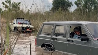 Adventure Offroad with 1/10 Scale RC Jeep Cherokee XJ & Jeep Cherokee Pickup