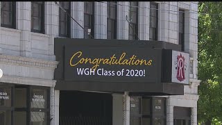 Robins Theatre marquee features Warren Harding graduates